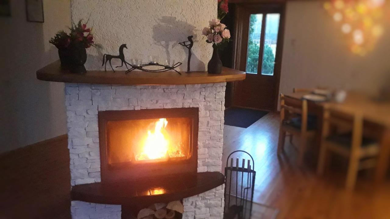 Jaunbrenguli Villa Raiskums Екстериор снимка