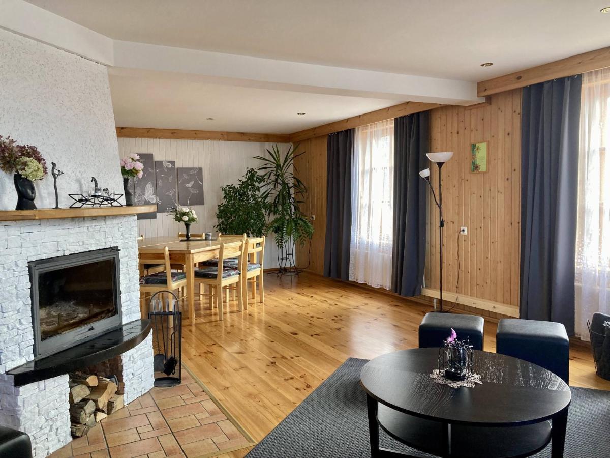 Jaunbrenguli Villa Raiskums Екстериор снимка