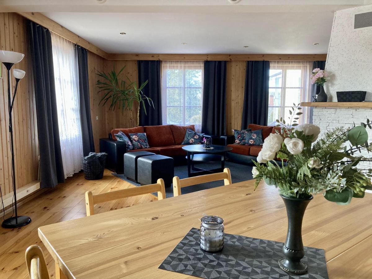 Jaunbrenguli Villa Raiskums Екстериор снимка